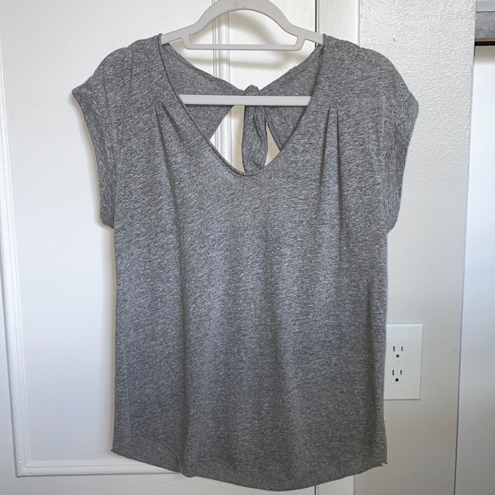 Sexy and stylish tee with open back